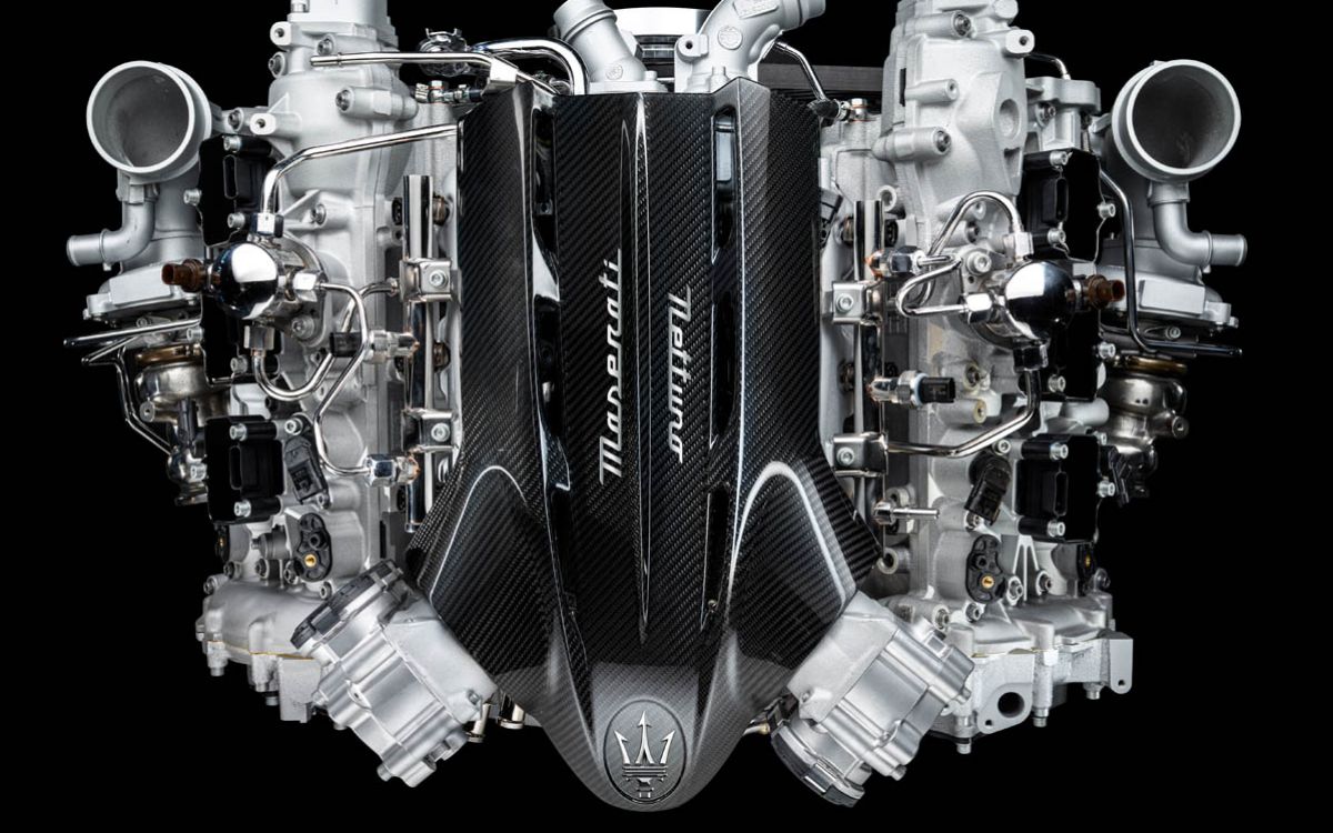 001_Maserati Nettuno Engine